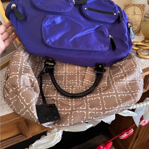 Liz Claiborne Bag - Picture 10 of 12